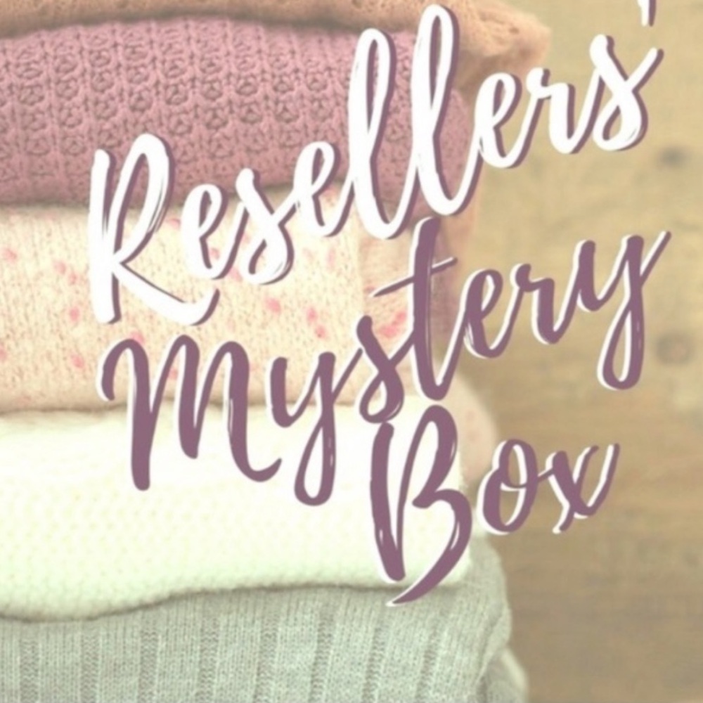 Women’s  Boutique Clothing Mystery Box- 5lb box